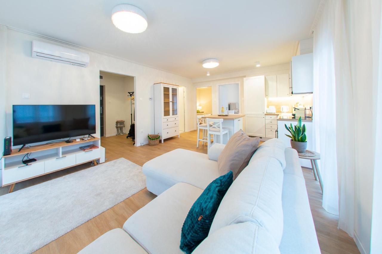 Cosy Inner City Getaway Bestern Сегед Экстерьер фото