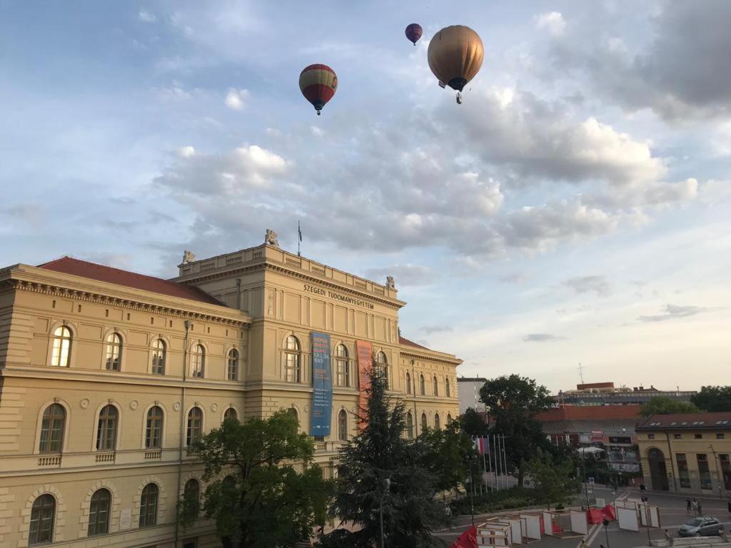 Cosy Inner City Getaway Bestern Сегед Экстерьер фото