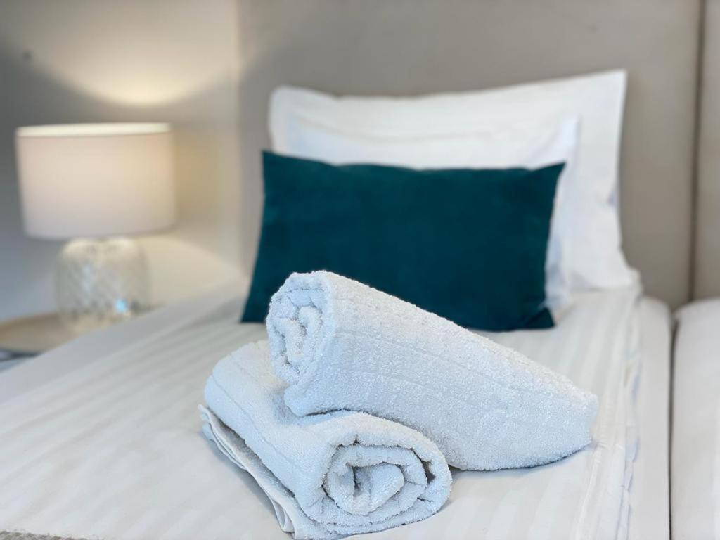 Cosy Inner City Getaway Bestern Сегед Экстерьер фото